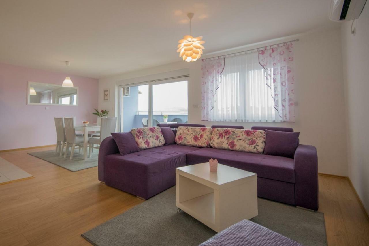 Apartment Petra Imotski Exteriör bild