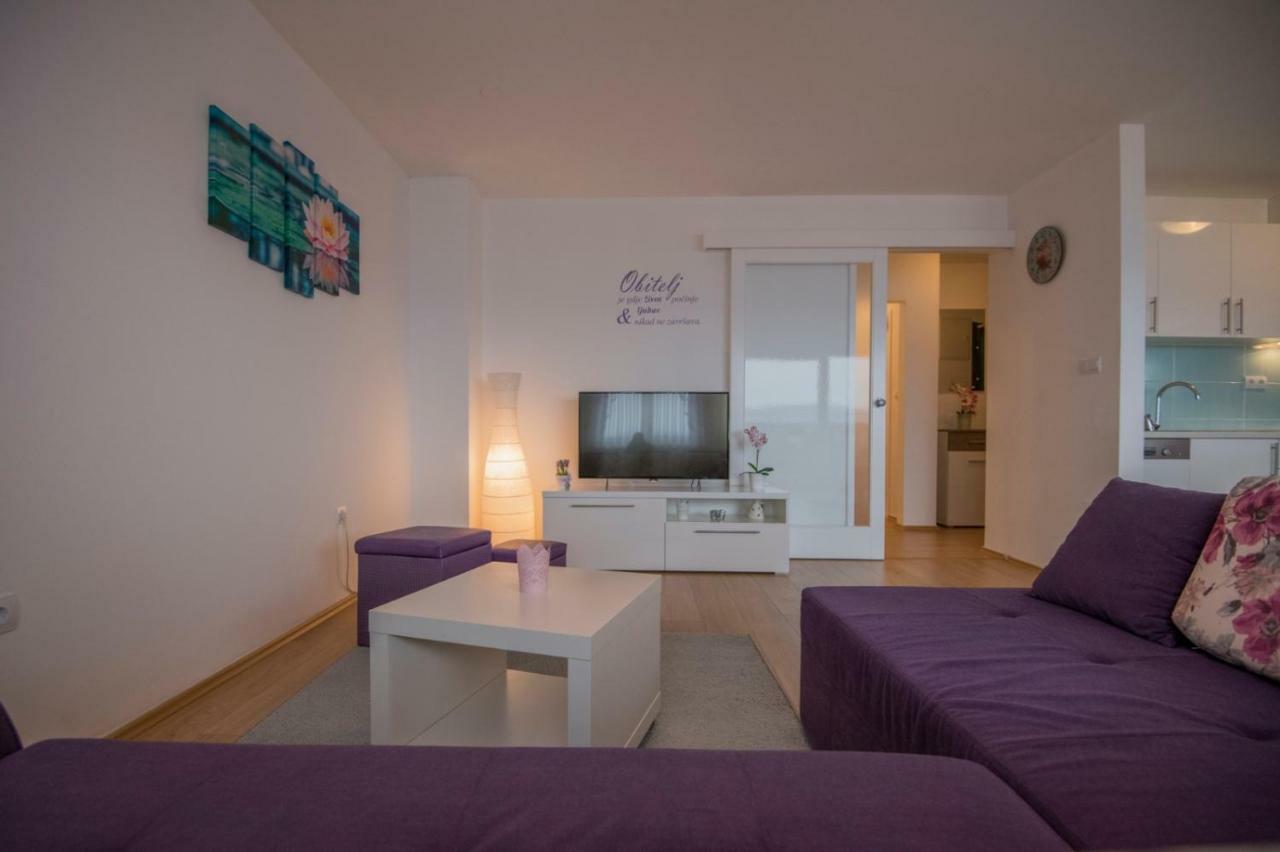 Apartment Petra Imotski Exteriör bild